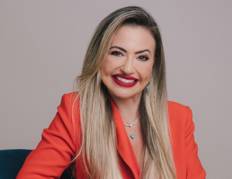Presentear com dermocosméticos resgata o bem-estar de mães que deixaram o autocuidado de lado