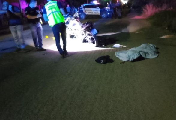 Dois motociclistas morrem em grave acidente em bairro de Cuiabá