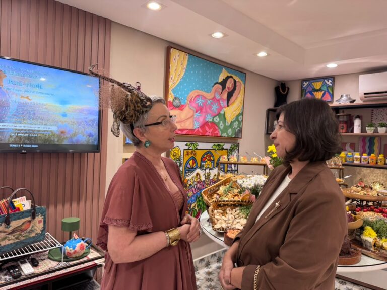Cuiabá ganha novo espaço dedicado ao acolhimento feminino por meio da arte e da escuta