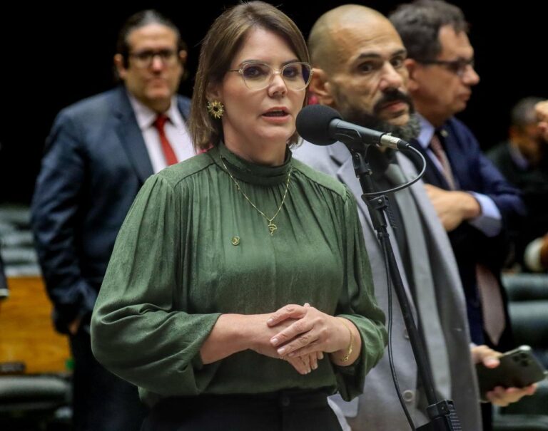 DESTAQUE NA CÂMARA: Coronel Fernanda está entre deputados do PL com mais projetos aprovados na Câmara em 2026