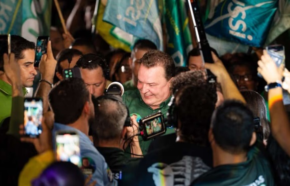 Max Russi reúne 5 mil pessoas em ato político realizado em Cuiabá